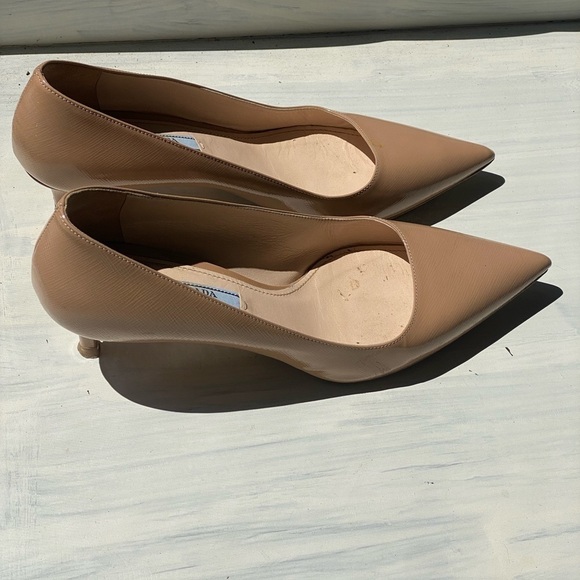 Authentic PRADA nude beige mid heel patent pointed toe heels with COA - Picture 5 of 13